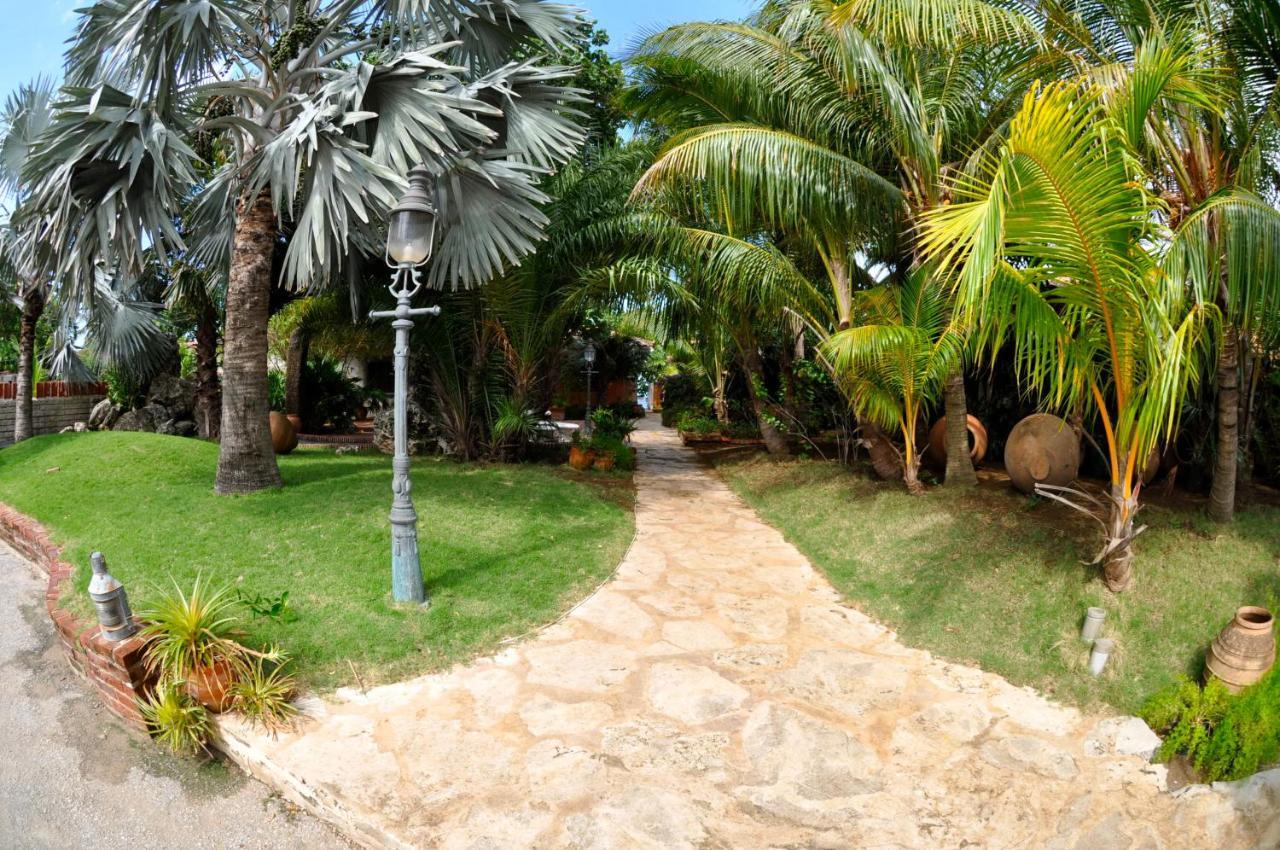 Sun Reef Village On Sea Willemstad Eksteriør bilde